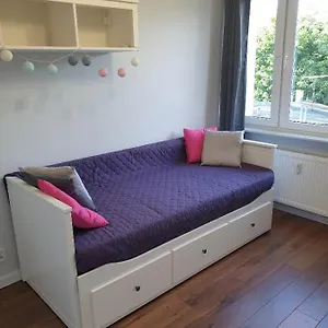 13 Apartament